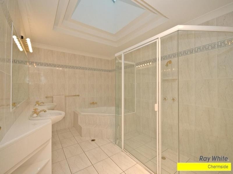 240 Ridley Road, Bridgeman Downs QLD 4035