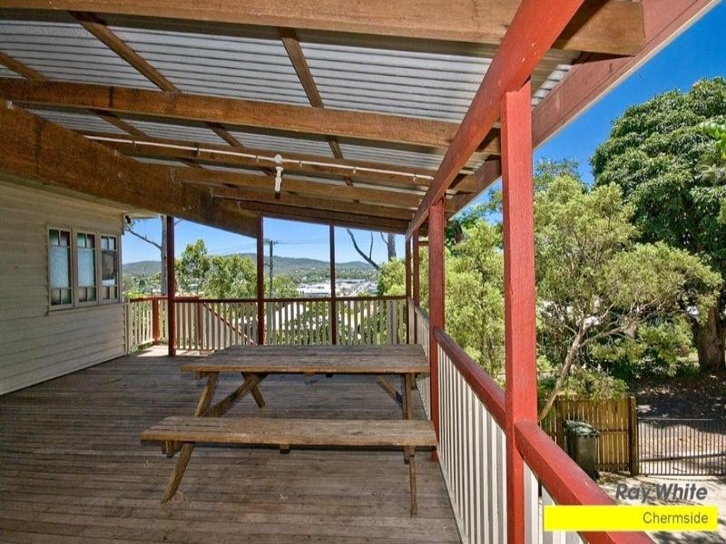 Alderley QLD 4051