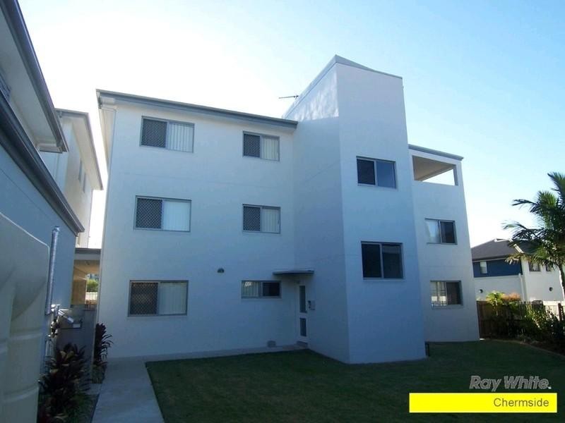 6/8 Kingsmill Street, Chermside QLD 4032