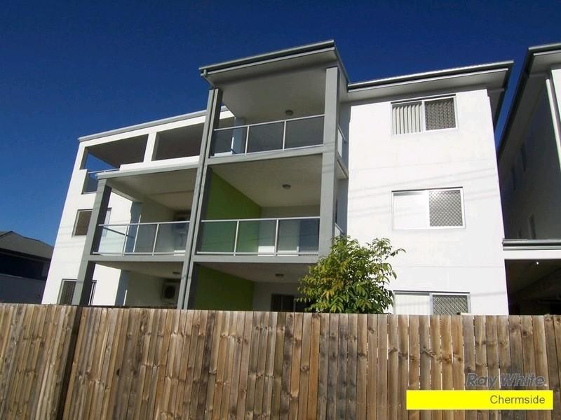 6/8 Kingsmill Street, Chermside QLD 4032