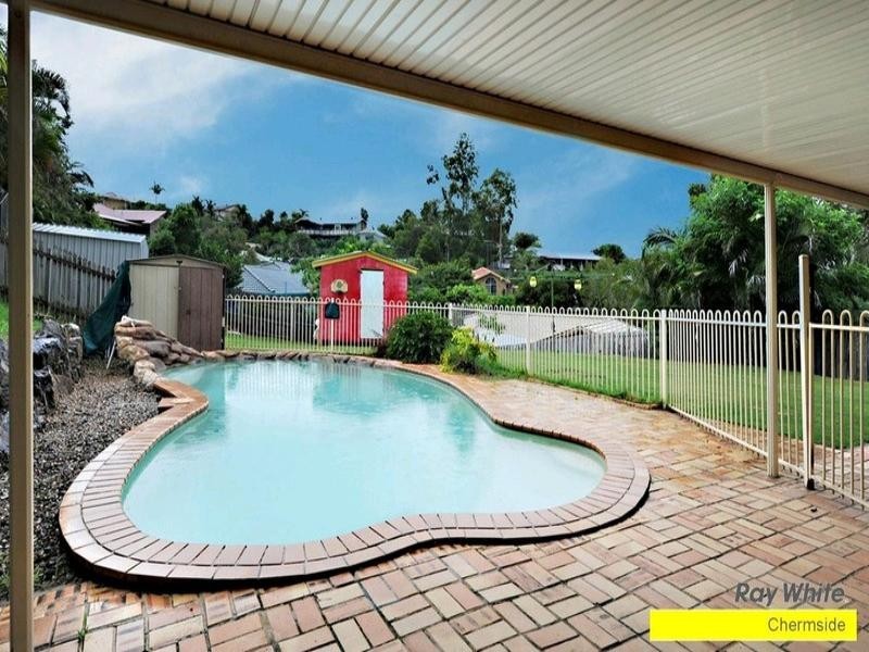 6 Seaforth Close, Albany Creek QLD 4035