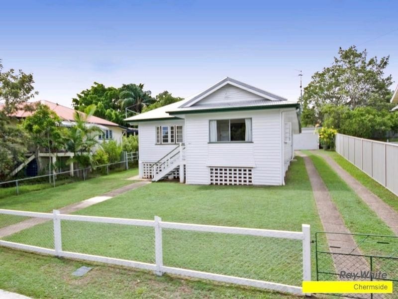 Wavell Heights QLD 4012