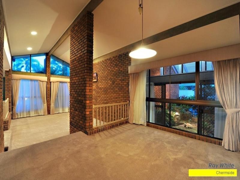 21 Flametree Street, Bridgeman Downs QLD 4035