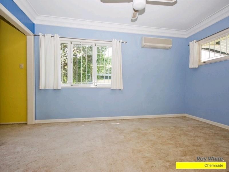 Wavell Heights QLD 4012