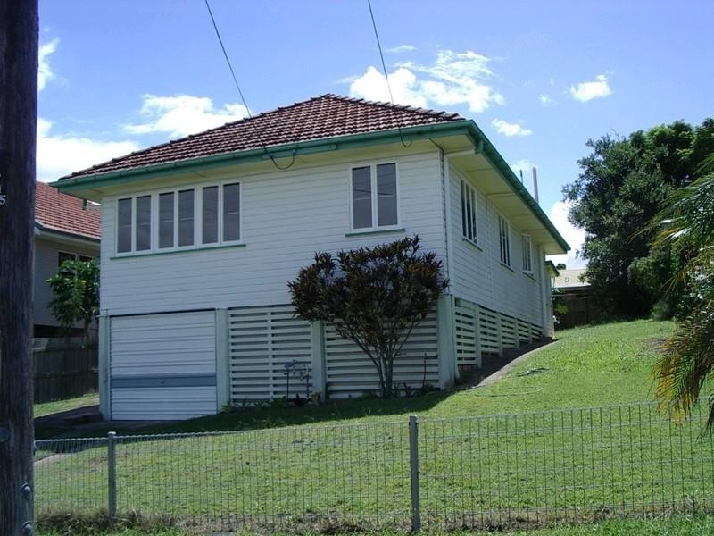 Wavell Heights QLD 4012