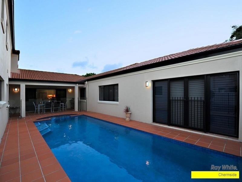 Bridgeman Downs QLD 4035