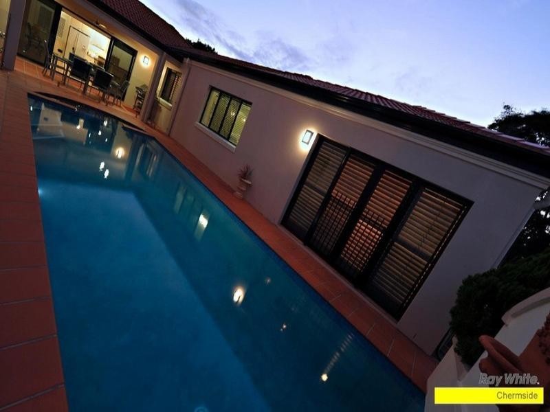 Bridgeman Downs QLD 4035