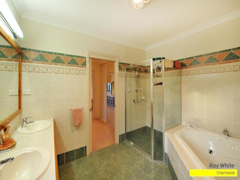 Bridgeman Downs QLD 4035