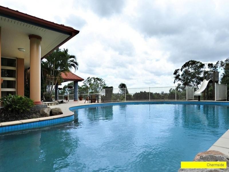 95 Priestley Road, Bridgeman Downs QLD 4035