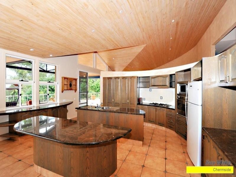 95 Priestley Road, Bridgeman Downs QLD 4035