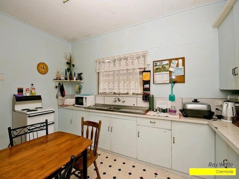 53 Ethel Street, Chermside QLD 4032