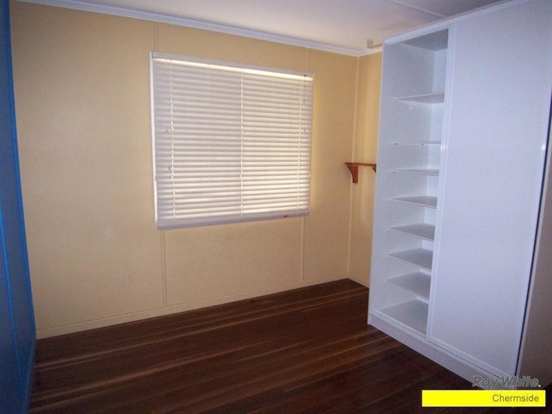 9 Goodfellows Road, Kallangur QLD 4503