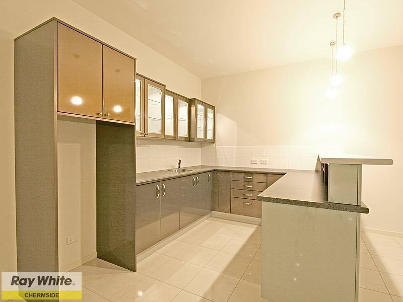 15 Cerbaia Close, Bridgeman Downs QLD 4035