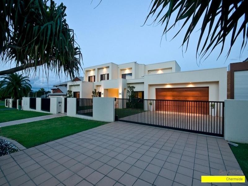 7 Estonia Avenue, Bridgeman Downs QLD 4035