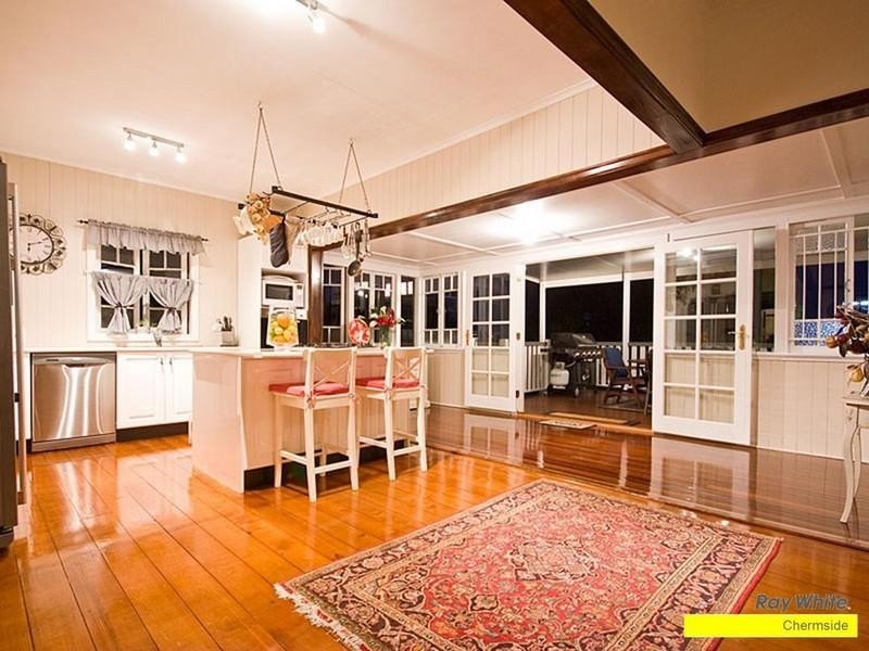 98 Rode Road, Wavell Heights QLD 4012