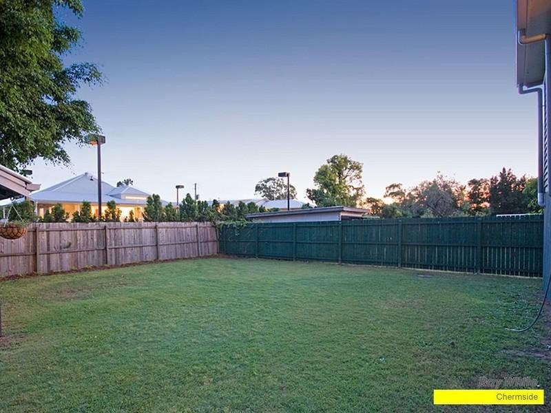 98 Rode Road, Wavell Heights QLD 4012