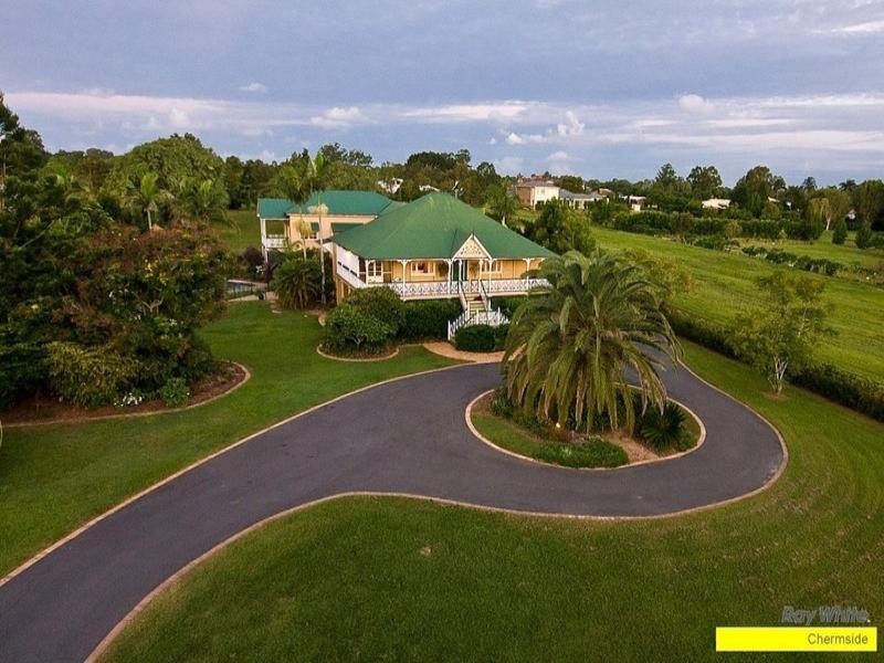 45 Priestley Road, Bridgeman Downs QLD 4035