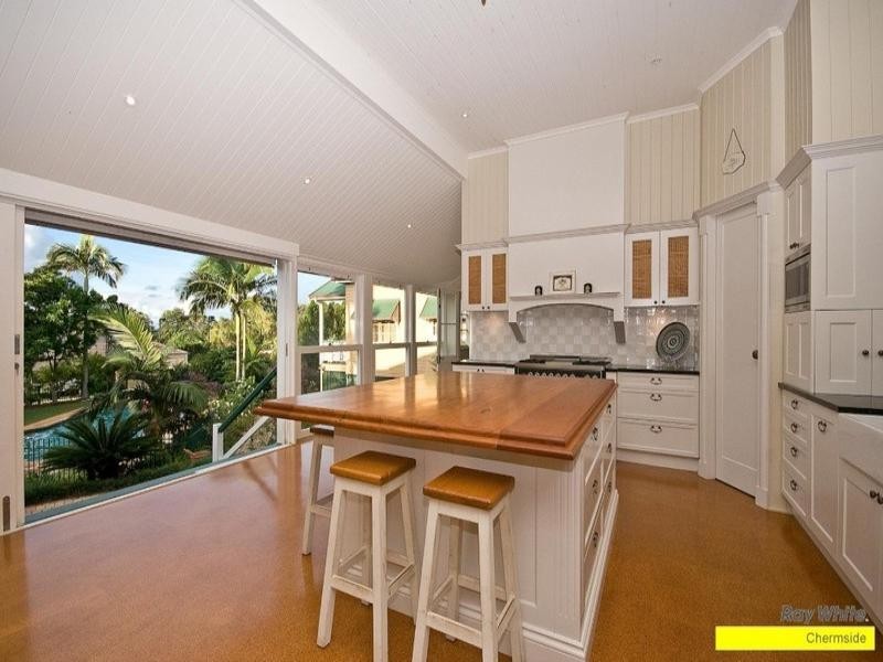 45 Priestley Road, Bridgeman Downs QLD 4035