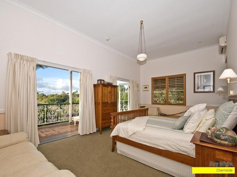 45 Priestley Road, Bridgeman Downs QLD 4035