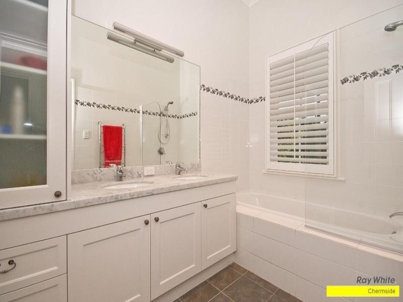 45 Priestley Road, Bridgeman Downs QLD 4035