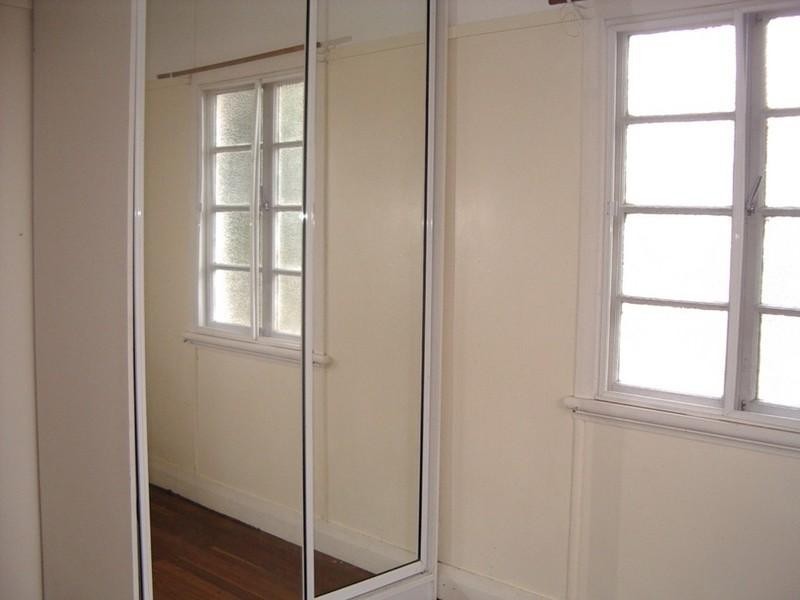 Wavell Heights QLD 4012