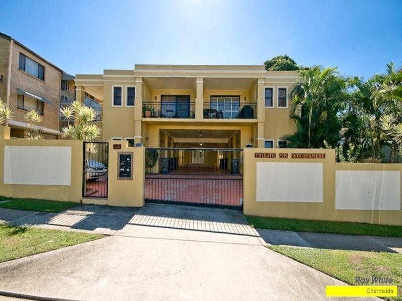 2/146 Windermere Road, Hamilton QLD 4007