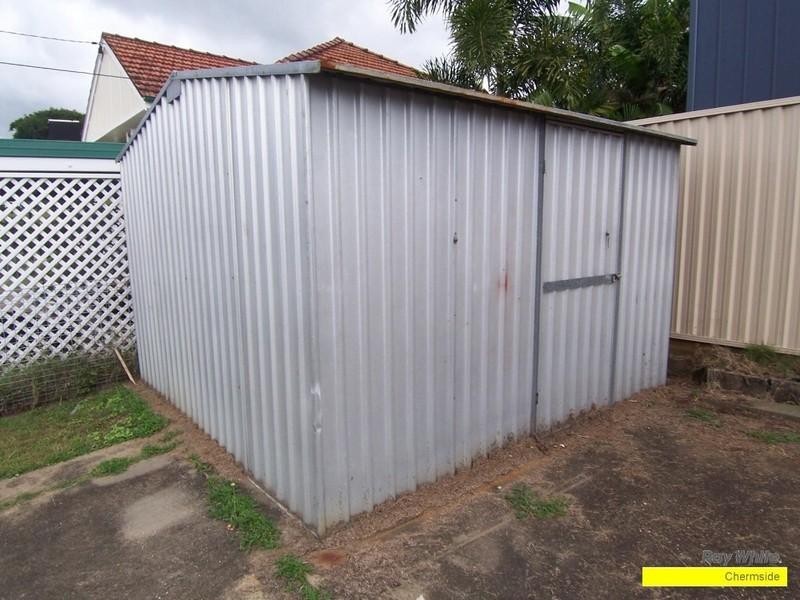 43 Pfingst Road, Wavell Heights QLD 4012