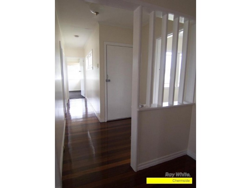 43 Pfingst Road, Wavell Heights QLD 4012