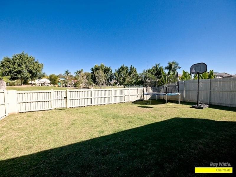 21 Travorten Drive, Bridgeman Downs QLD 4035