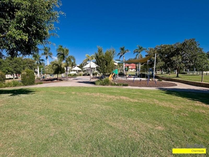 21 Travorten Drive, Bridgeman Downs QLD 4035