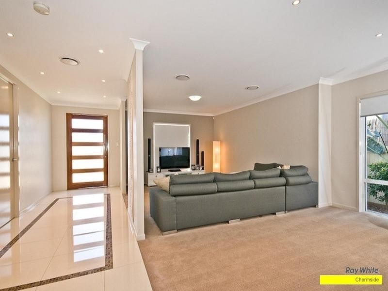 21 Travorten Drive, Bridgeman Downs QLD 4035