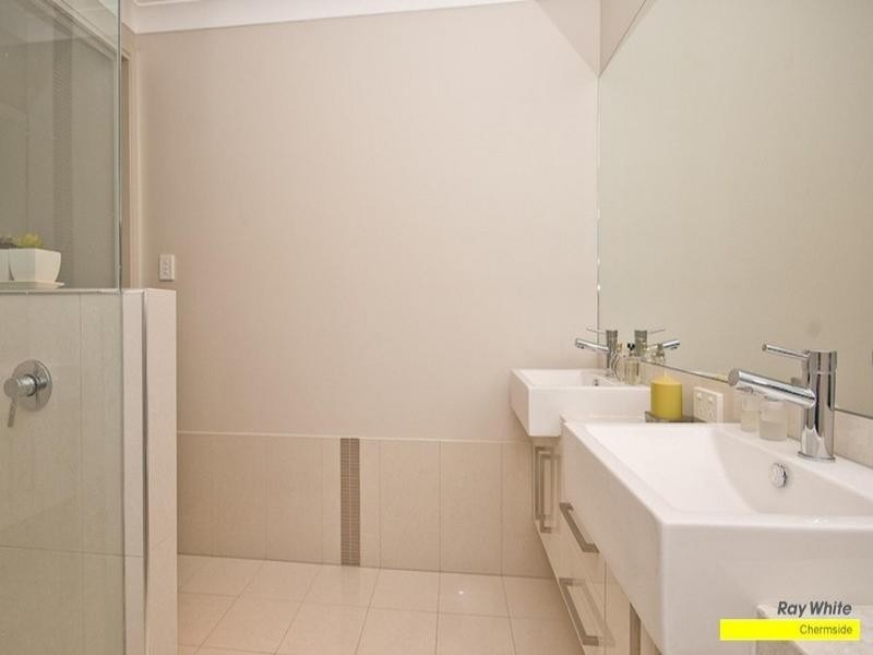 21 Travorten Drive, Bridgeman Downs QLD 4035