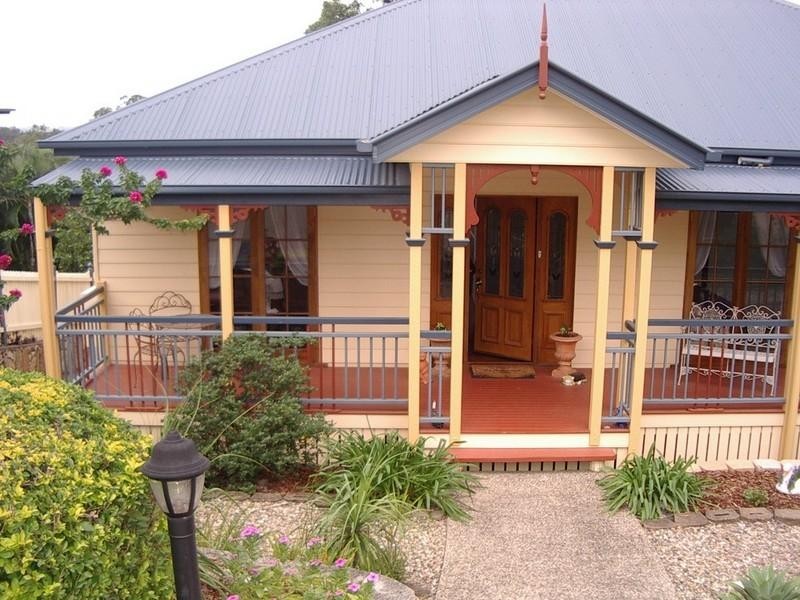 15 Woodgate Street, Ferny Hills QLD 4055