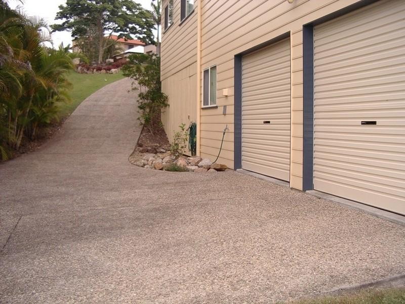 15 Woodgate Street, Ferny Hills QLD 4055