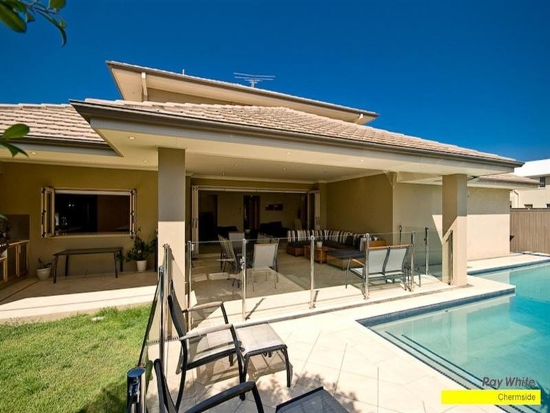 Bridgeman Downs QLD 4035