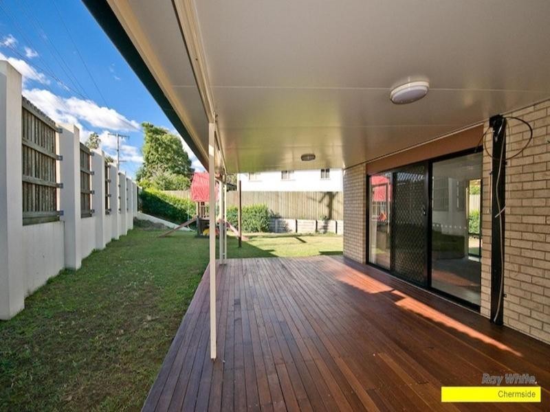 33 Diamond Avenue, Kallangur QLD 4503