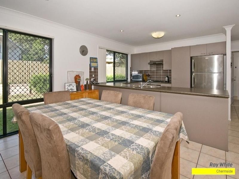 33 Diamond Avenue, Kallangur QLD 4503
