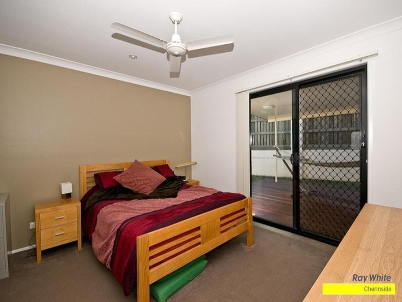 33 Diamond Avenue, Kallangur QLD 4503
