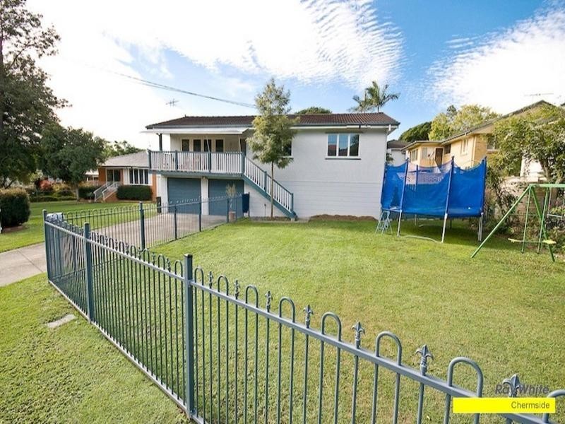 23 Cranbourne Street, Chermside West QLD 4032