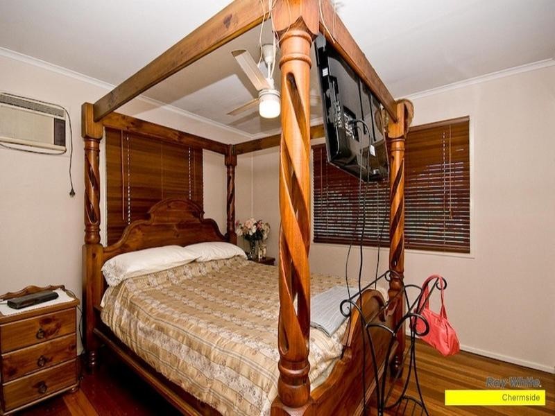 23 Cranbourne Street, Chermside West QLD 4032