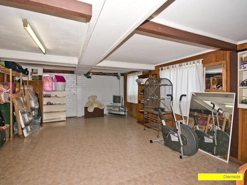 23 Cranbourne Street, Chermside West QLD 4032