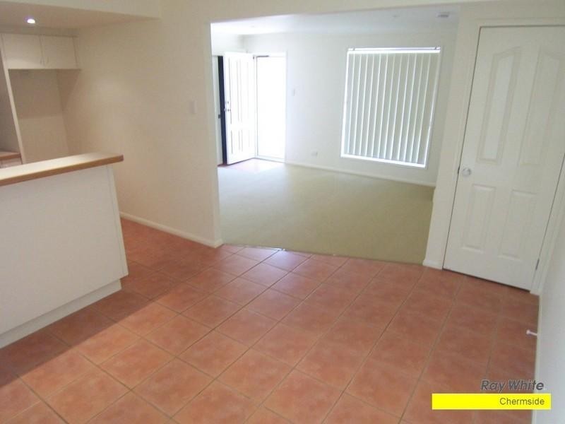 3/12 Greenbank Street, Chermside QLD 4032