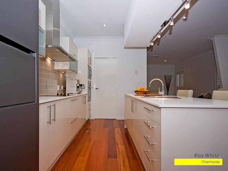 235 Ridley Road, Bridgeman Downs QLD 4035