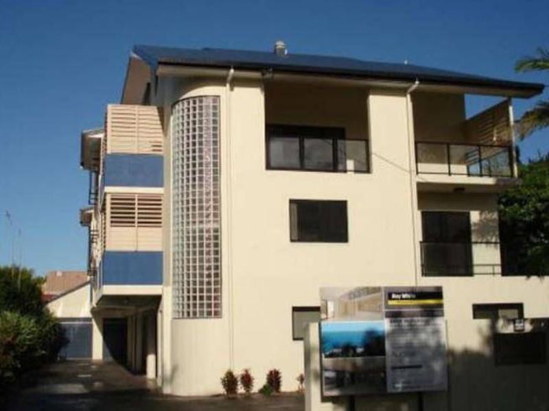2/12 Landsborough Avenue, Scarborough QLD 4020