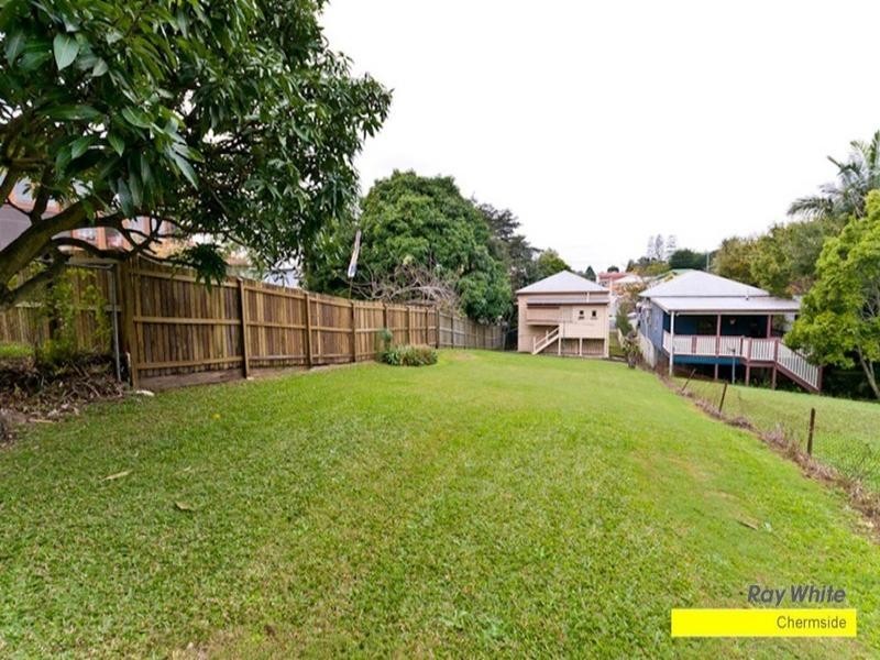 96 Brook Street, Windsor QLD 4030