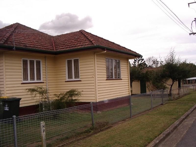 1 Balerang Street, Stafford QLD 4053