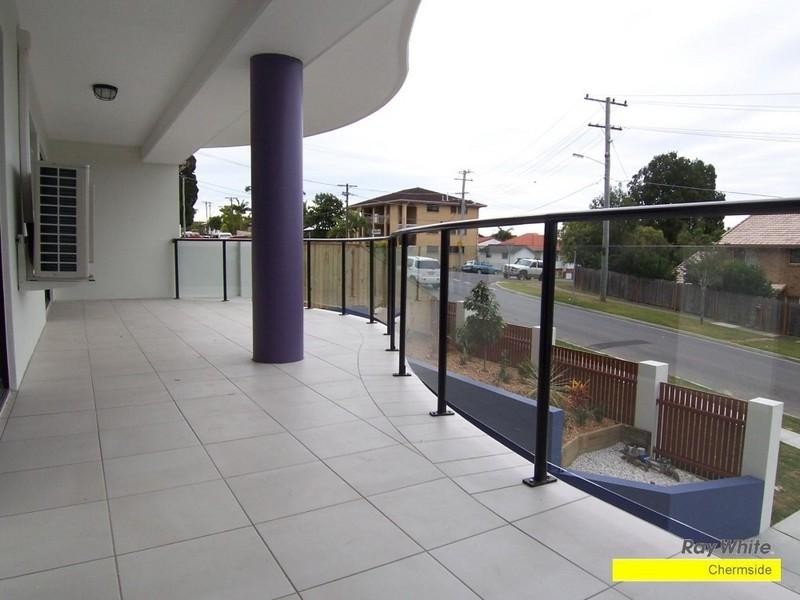 2/20 Rainey Street, Chermside QLD 4032