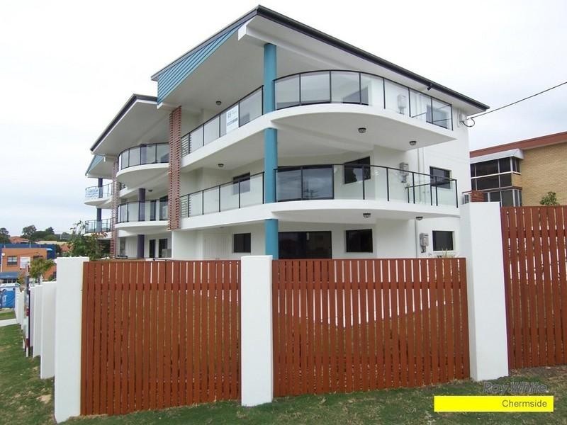 8/20 Rainey Street, Chermside QLD 4032