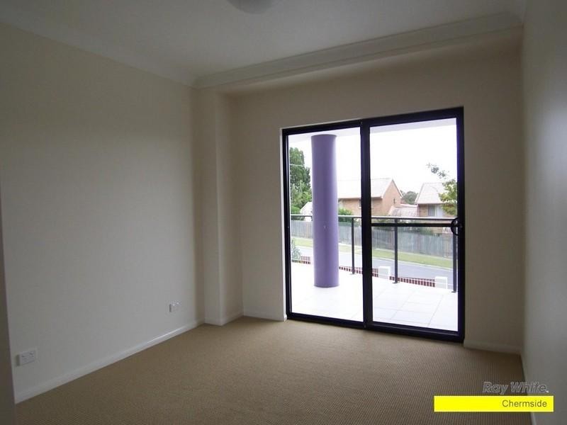 8/20 Rainey Street, Chermside QLD 4032