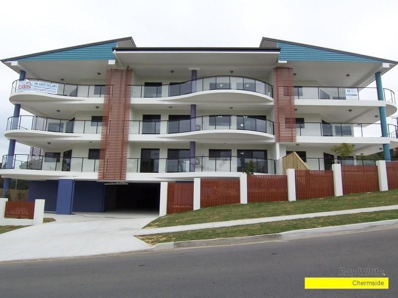 8/20 Rainey Street, Chermside QLD 4032
